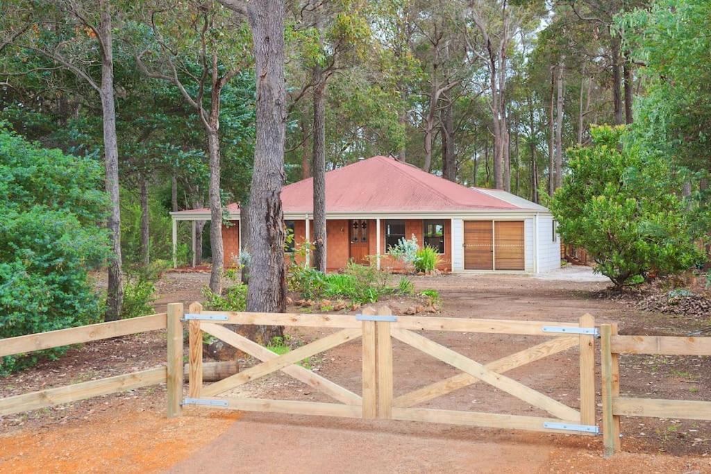 Riverslea Retreat Margaret River Villa Exterior photo